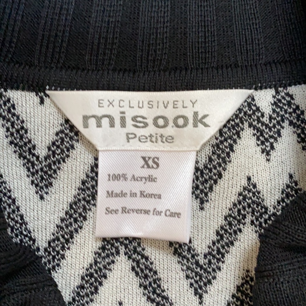 Exclusively Misook Chevron Buttoned Cardigan Xs - image 3